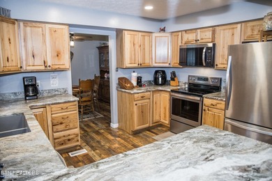 ALL BRICK HOME! Situated on a quiet cul-de-sac street with - photo 17