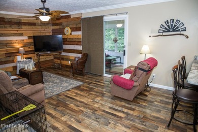 ALL BRICK HOME! Situated on a quiet cul-de-sac street with - photo 19