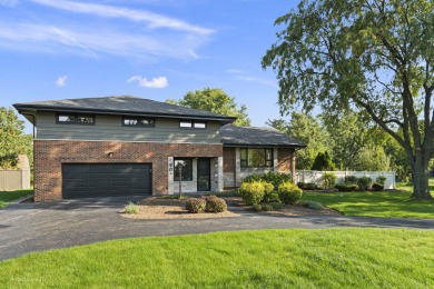 Lake Home Off Market in Orland Park, Illinois