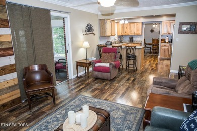 ALL BRICK HOME! Situated on a quiet cul-de-sac street with - photo 22