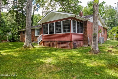 ALL BRICK HOME! Situated on a quiet cul-de-sac street with - photo 29