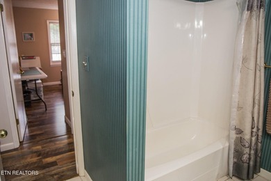 ALL BRICK HOME! Situated on a quiet cul-de-sac street with - photo 44