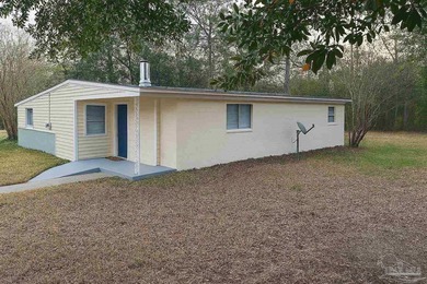 Blackwater River Home For Sale in Milton Florida