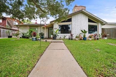 Welcome to 1504 Skyline Drive, a well-maintained 3-bedroom - photo 1