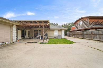 Welcome to 1504 Skyline Drive, a well-maintained 3-bedroom - photo 8