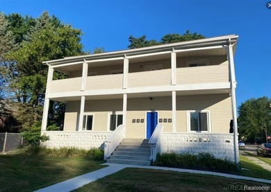 Lake Saint Clair Apartment For Sale in Algonac Michigan