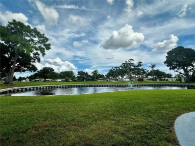 (private lake, pond, creek) Home For Sale in Largo Florida