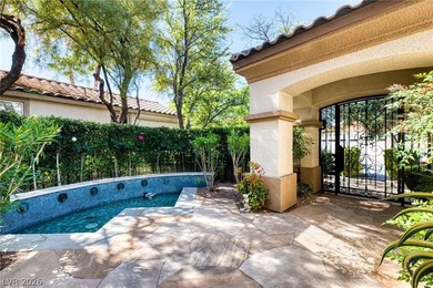 Breathtaking Las Vegas Strip views and sweeping golf course - photo 1