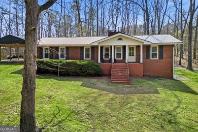 Welcome to this beautifully renovated four-bedroom - photo 39