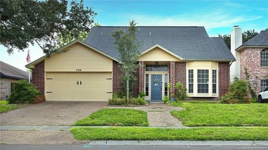 Welcome to a home designed for making memories! This beautifully - photo 1