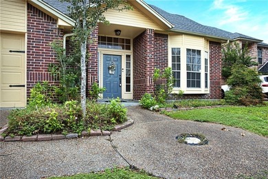 Welcome to a home designed for making memories! This beautifully - photo 3