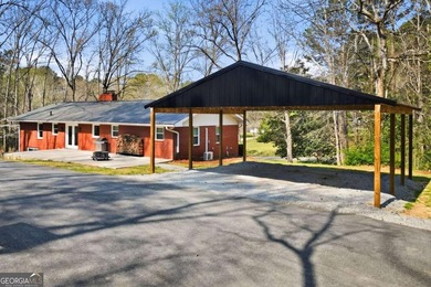 Welcome to this beautifully renovated four-bedroom - photo 46