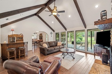 Beautiful custom 3BD-2.5BA Golf Course Home at Holly Lake Ranch - photo 7
