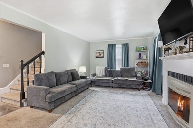 Charming Colonial offering 1,400 sq. ft. in the desirable East - photo 5