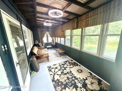 Welcome to the Lake! New listing right on the water perfect for - photo 11