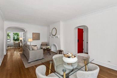 Lake Michigan - Cook County Condo Active Under Contract in Evanston Illinois