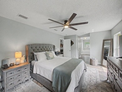 Move-in ready CBS home on a quiet street! Great location in the - photo 14
