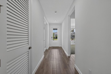 This layout impressively opens into the main living areas - photo 29