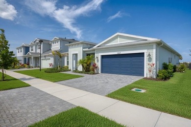 This layout impressively opens into the main living areas - photo 31