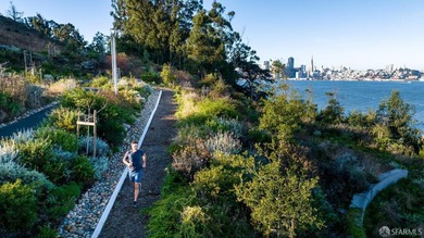 The Residences at Yerba Buena Island offer a rare opportunity to - photo 39