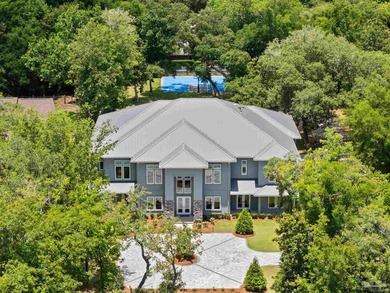 This estate offers a rare opportunity to live and entertain on a - photo 2