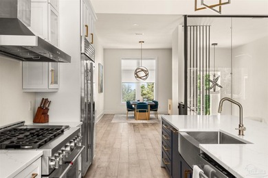 This estate offers a rare opportunity to live and entertain on a - photo 4