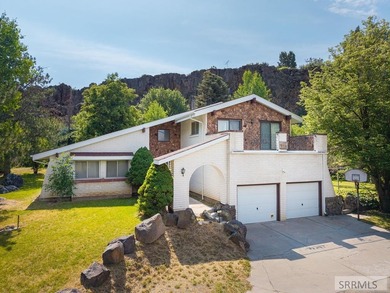 (private lake, pond, creek) Home For Sale in Pocatello Idaho