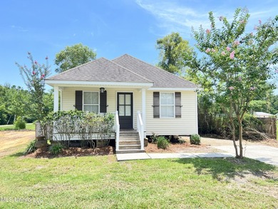 Well-maintained 3-bedroom, 2-bath home located on beautiful Jeff - photo 16