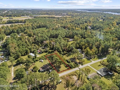 Beautiful lot in Hubert ready to build your dream home on! Just - photo 4
