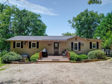 Lake Wateree Home For Sale in Camden South Carolina