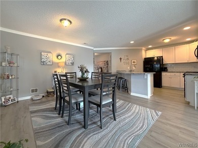 Welcome home to this beautifully maintained, move-in ready - photo 12