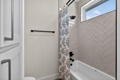 Wake up to breathtaking sunrise views and sweeping Hill Country - photo 25