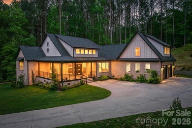 Welcome to this stunning custom built home in the prestigious - photo 2