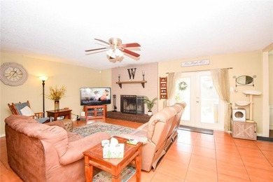 PRICE IMPROVEMENT!! Welcome home to this beautiful 3-bedroom - photo 9