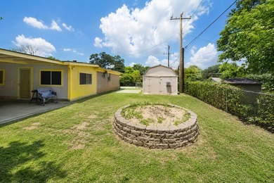 Welcome to 4028 Shawnee Trail-a home that gives you the space - photo 37