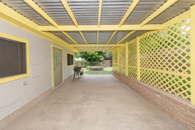 Welcome to 4028 Shawnee Trail-a home that gives you the space - photo 39