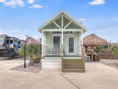 Experience cozy luxury at an affordable price in this - photo 5