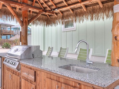 Experience cozy luxury at an affordable price in this - photo 9