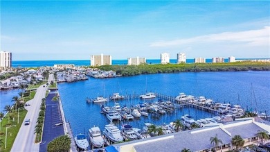 Welcome to Paradise !! This 2-bedroom, 1.5-bath, Beach themed - photo 20