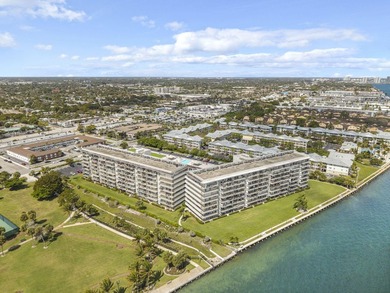 Enjoy sweeping, panoramic Intracoastal views from every room in - photo 23
