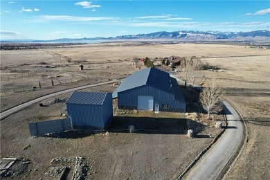 This custom-built Montana home features 2376+/- SQ/Ft of living - photo 27