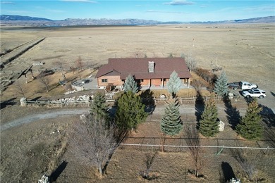 This custom-built Montana home features 2376+/- SQ/Ft of living - photo 29