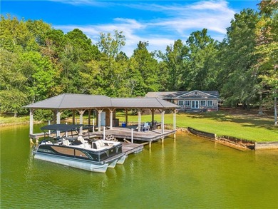 Lake Home For Sale in Alexander City, Alabama