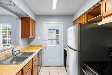 Looking for a condo unit tucked in the back, right across from - photo 6