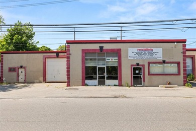 Great Industrial/Business/Commercial Building. One story - photo 11