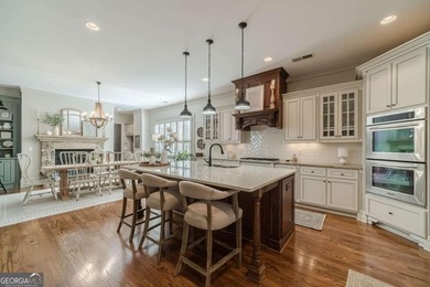 Welcome home to this beautifully designed residence offering - photo 12