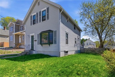 Welcome home to this charming Colonial in the heart of - photo 13