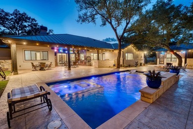 Estate living in the prestigious gated Horseshoe Bay equestrian - photo 5