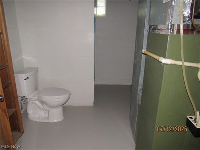 Move in condition. Nothing to do but turn the key and move into - photo 15