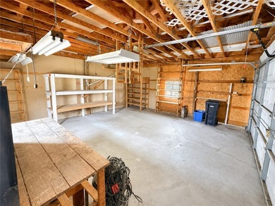 Welcome to this charming 3-bedroom, 1-bath ranch, perfectly - photo 19